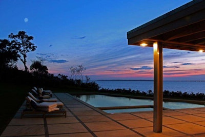 With views like these, it’s easy to see why people love to live by the coast. Photo: Lear+Mahoney