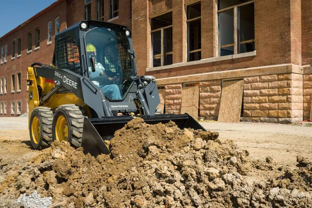 John Deere S New Grading Heel Buckets Made For Skid Steers Total Landscape Care