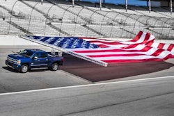 A team of 20 people launched and retrieved the flags, ensuring they did not touch the ground.