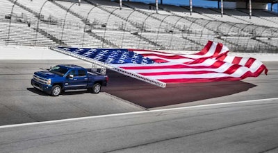 A team of 20 people launched and retrieved the flags, ensuring they did not touch the ground.