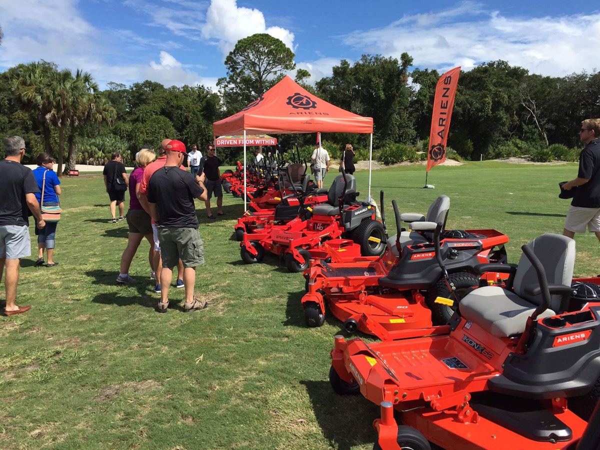 Gravely pro turn 260 yamaha 2025