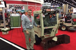 Mike Simmon of Grasshopper talks at GIE+EXPO about the company’s winter enclosures for power units equipped for snow-blowing duty, including Grasshopper’s ‘FrontMount’ zero-turn mowers. Photo: David Rountree