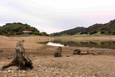As the 2016 water year ended on Sept. 30, California heads into its sixth year of drought. Photo: Don DeBold/Flickr