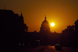 us-capitol-dome-silhouette