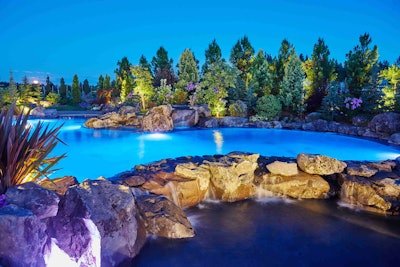 Dennis’ 7 Dees Landscaping & Garden Centers won the Audience Choice Award, a Judges Award and a Grand Award for its residential design/buld project. Photo: Dennis’ 7 Dees Landscaping & Garden Centers