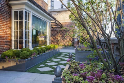 Mariani Landscape received a Grand Award for its residential design/build project. Photo: Mariani Landscape