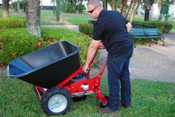Sarlo Power Mowers says its new wheelbarrow can easily handle loads up to 500 pounds.