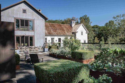 LaurelRock’s Estate Gardener maintains the sustainable garden on a weekly basis and keeps a diary of vegetable varieties, bed rotations, successes and challenges, and a list of the client’s preferences throughout the season. Photo: The LaurelRock Company