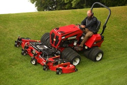 Steiner-450-hillside-mowing