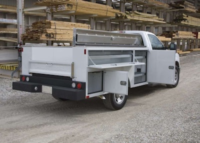Right side and rear of CM Truck beds SB model