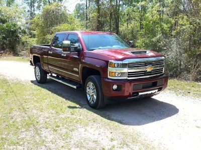 Chevy’s 2017 Silverado 2500 4×4. Photos: Tom Quimby