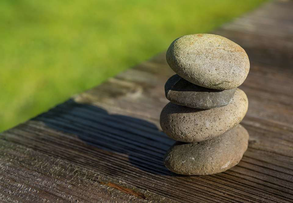 balancing-stones