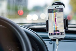 gps setup on car dash