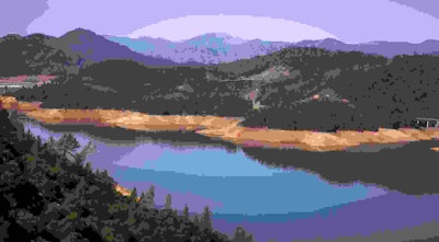 The low water levels of Shasta Lake in 2014 were noticeable. The reservoir has experienced heavy rainfall this year putting it at one of the highest levels in decades. Photo: psyberartist/Flickr