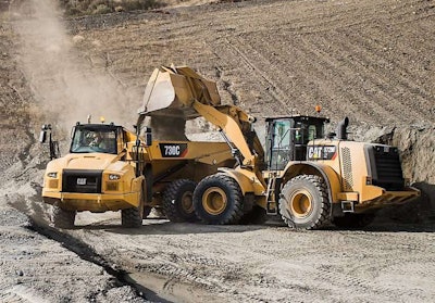 A Cat 972M loads a articulated hauler.