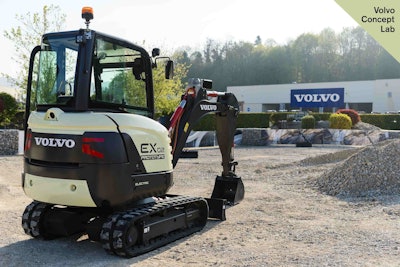 Volvo-EX2-electric-excavator-prototype-1