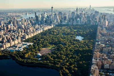 Central Park is comprised of 250 acres of lawns, 150 acres in seven waterbodies and 136 acres of woodlands. Photo: Wikipedia
