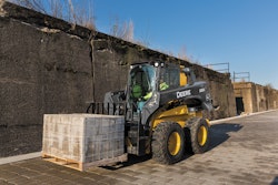 john-deere-fork-lift