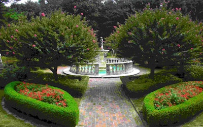 formal landscaped lawn