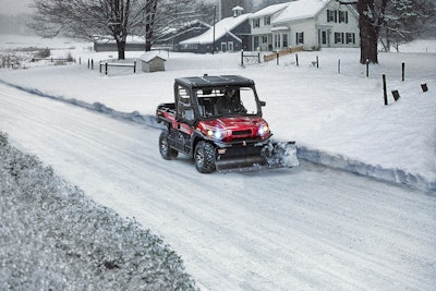 The many offered accessories allow the Mule PRO-FXR to be a versatile tool. Photo: Kawasaki