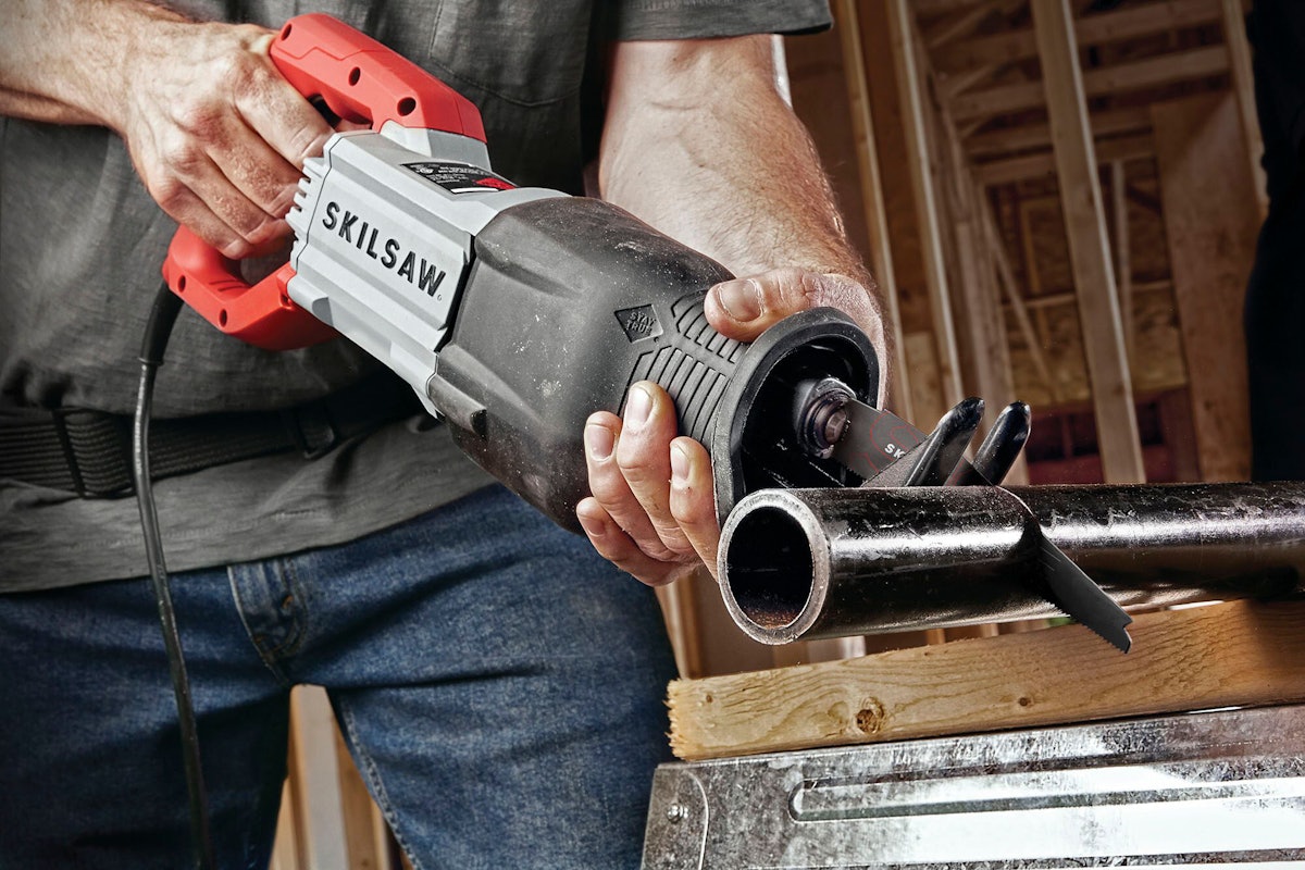 Skilsaw debuts brand new 13 amp reciprocating saw Total