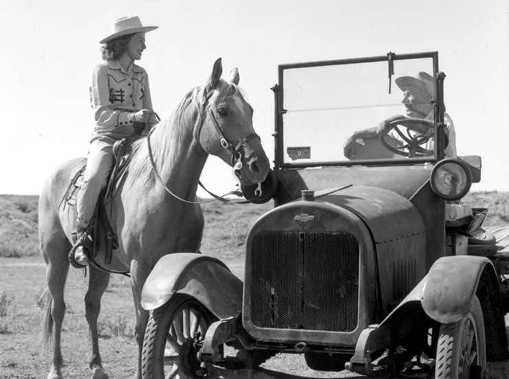 Chevy-truck-centenninal