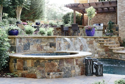 Backyard Oasis Photo: ICPI/Flickr