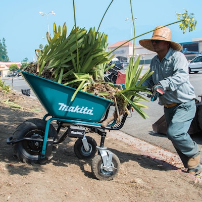 18V X2 LXT brushless cordless power‐assisted wheelbarrow (XUC01) Photo: Makita