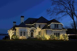 residential-holiday-lights-seascape