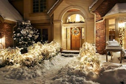 winter-landscape-lighting