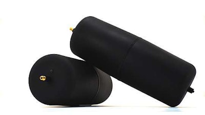 Air Lift 1000 HD load support kit. Photo: Air Lift