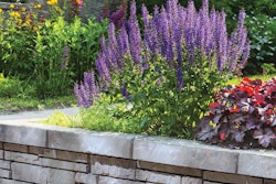 Belgard2016_StackstoneWall_001_preview