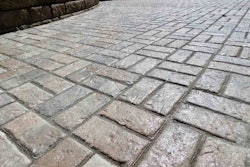 Paver-PreTreat