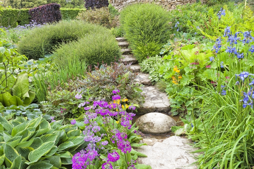 cottage-garden-pathway