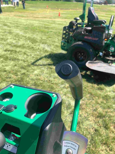 The almond-shaped handle improves the operator’s grip and reduces fatigue. Photo: Jill Odom