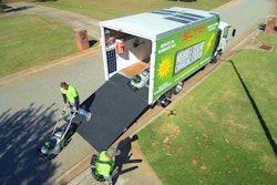 Mobile-Solar-Charging-Station