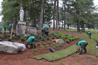Employees from Ruppert Landscape branches pitched in on the annual Field Day. Photo: Ruppert Landscape