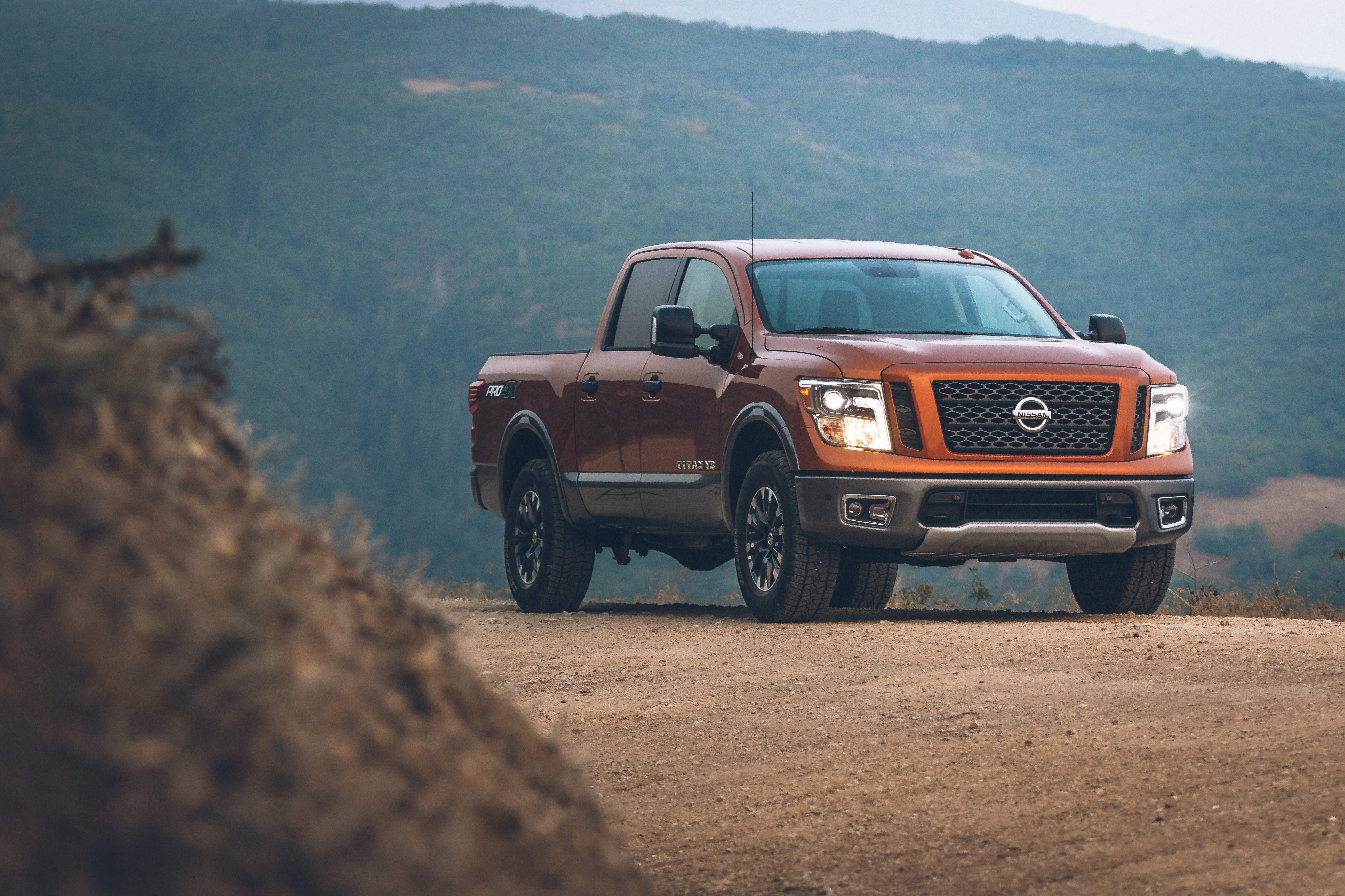 2019 Nissan TITAN Pro4X