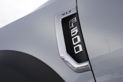 F600_badge