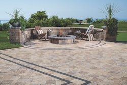 NFD_WEST_BEL_RES_AUG2018_LafittPaver_Moduline_MegaArbel_MarinaCoping_TandemWall_001