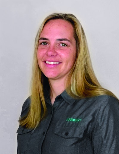 Rebecca Knapp