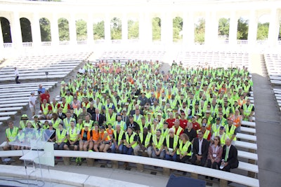 Green industry professionals gathered at Arlington National Cemetery for the opening ceremonies of NALP’s Renewal & Remembrance 2019. Photo: Beth Hyatt/Total Landscape Care