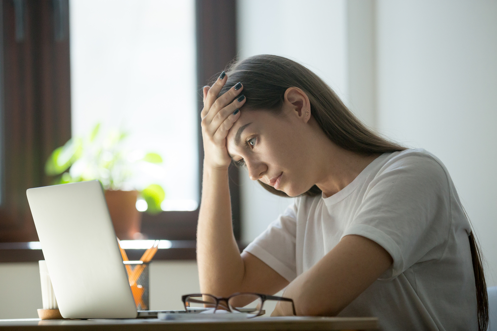 stressed-woman-in-office