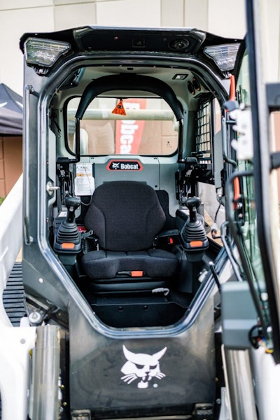Bobcat4