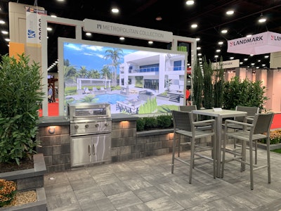 The Metropolitan Collection Photo: Beth Hyatt/Total Landscape Care