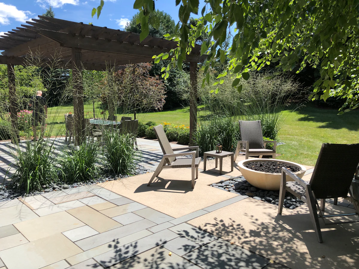 Ginkgo Leaf Studio: Creating external art | Total Landscape Care
