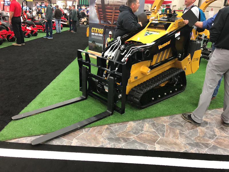 More power in a petite package: Vermeer debuts CTX160 mini skid steer ...