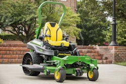 Z955R aero-turn Photo: John Deere