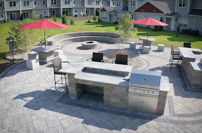 Greenway Village Photo: ICPI