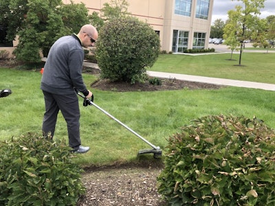 The SRM-2320T string trimmer is marketed toward entry-level landscapers. Photo: Jill Odom/Total Landscape Care